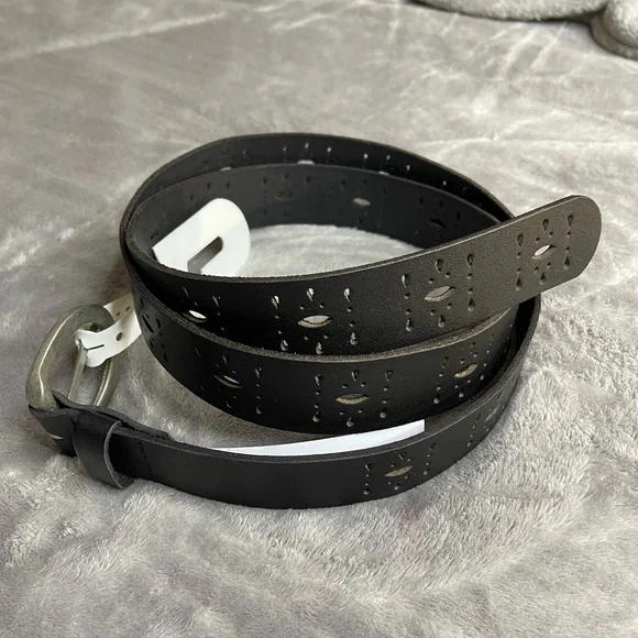 Accessories | Nwt 10 Leather Black Belt Size Xl | Poshmark display picture 3